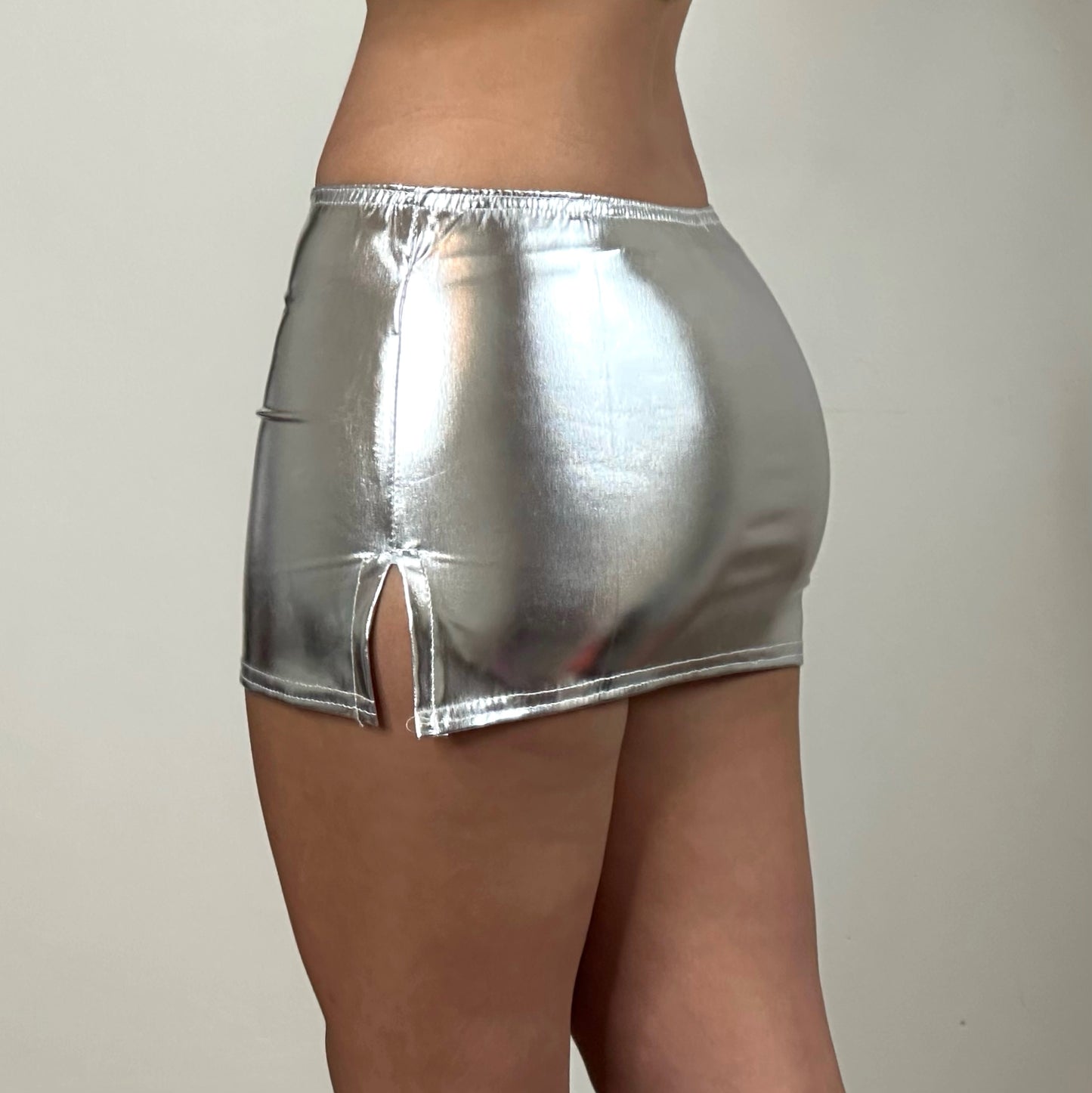 ANNE Metallic Extreme Low Waist skirt - Silver